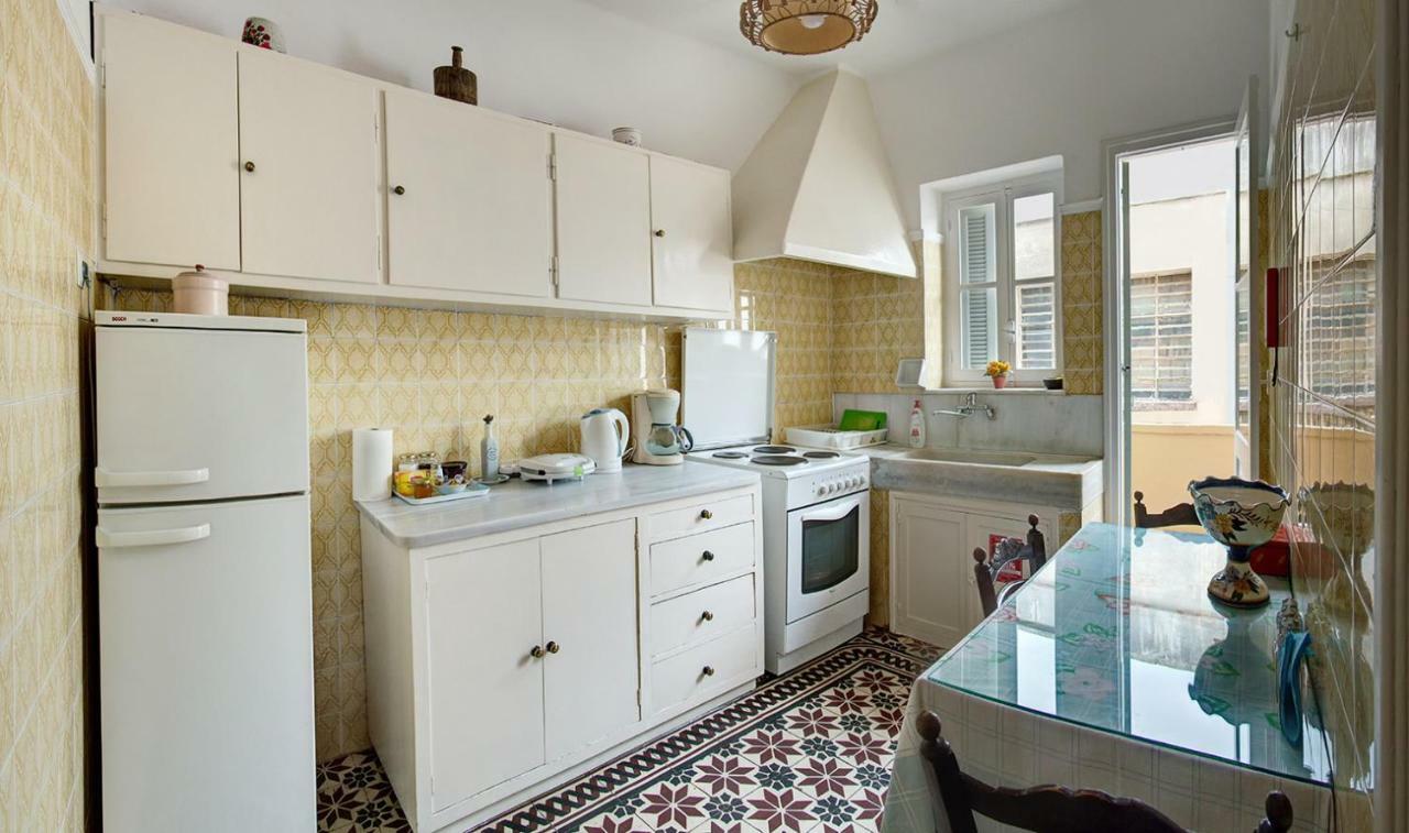 Emmanouil'S House Apartment Chania  Bagian luar foto