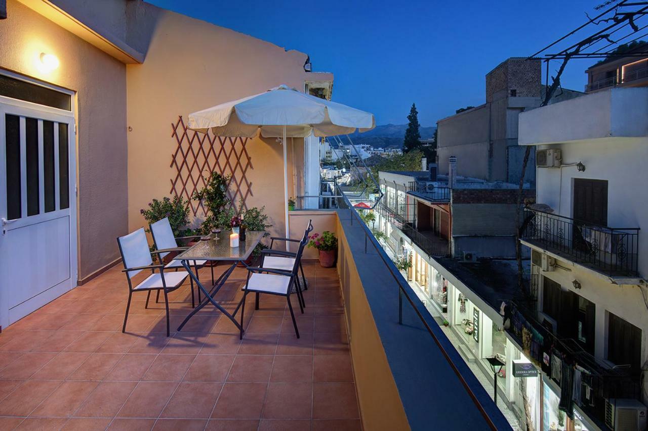 Emmanouil'S House Apartment Chania  Bagian luar foto